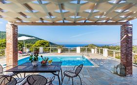 Country Villa Ouranos